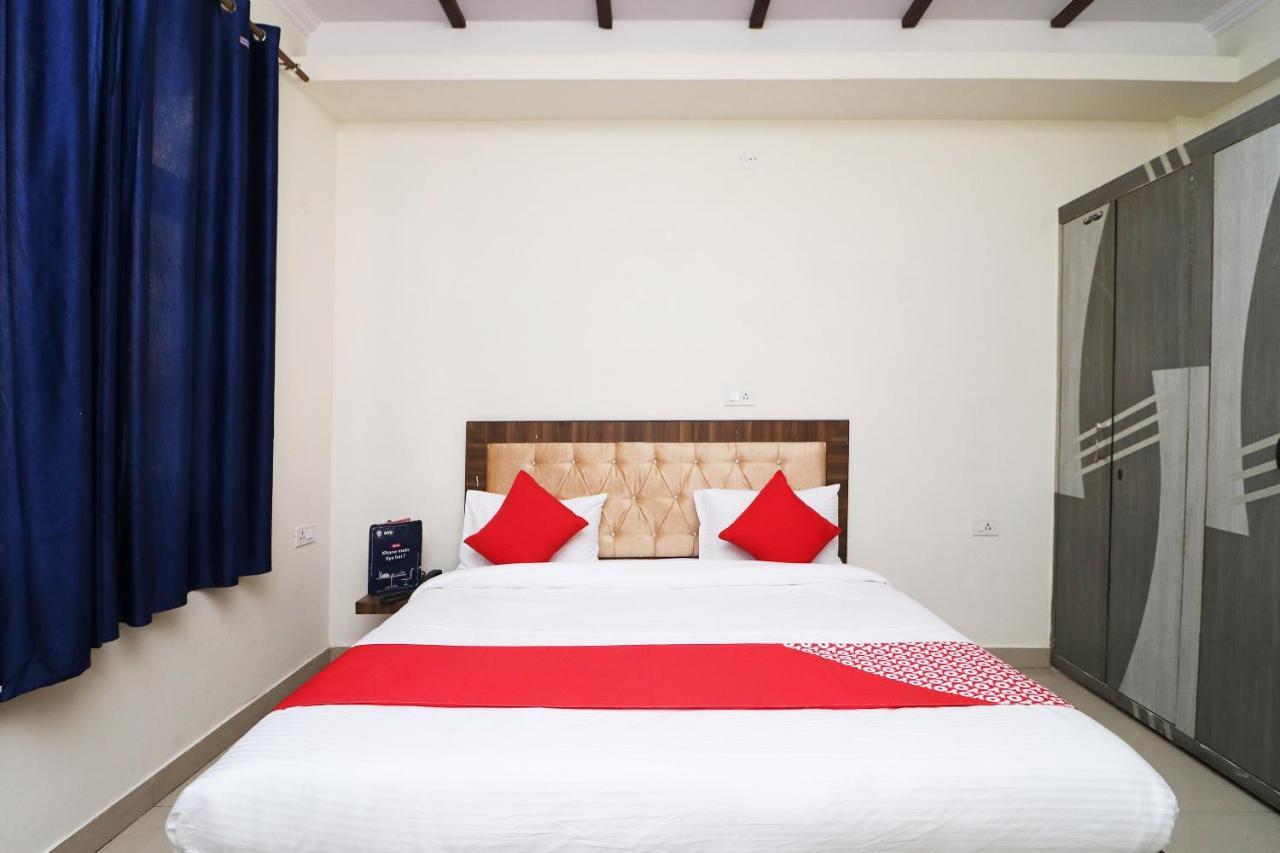 Oyo Flagship 28755 Hotel 9 Palm Rājpur Exteriér fotografie