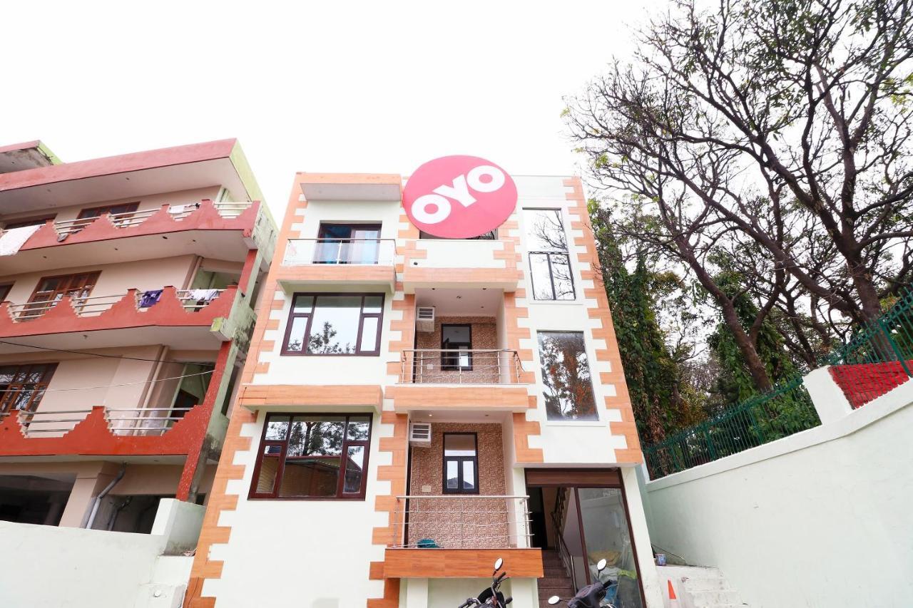 Oyo Flagship 28755 Hotel 9 Palm Rājpur Exteriér fotografie