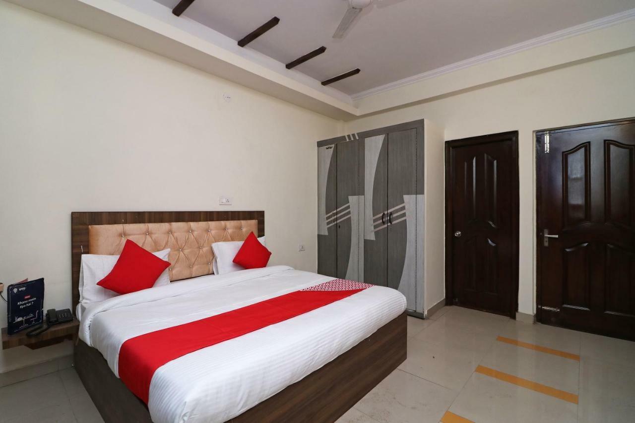 Oyo Flagship 28755 Hotel 9 Palm Rājpur Exteriér fotografie